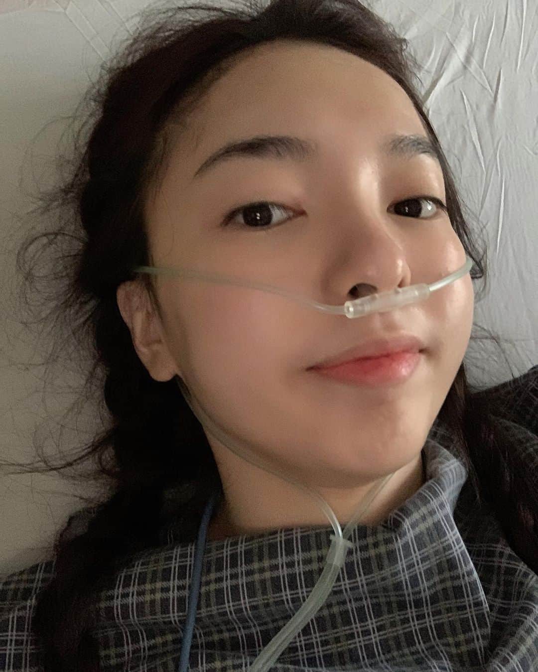 STEPHY YIWENさんのインスタグラム写真 - (STEPHY YIWENInstagram)「Scoliosis Surgery Vlog is up on YouTube 🌼 (Link in Bio ✨)」10月30日 20時07分 - stephyyiwen