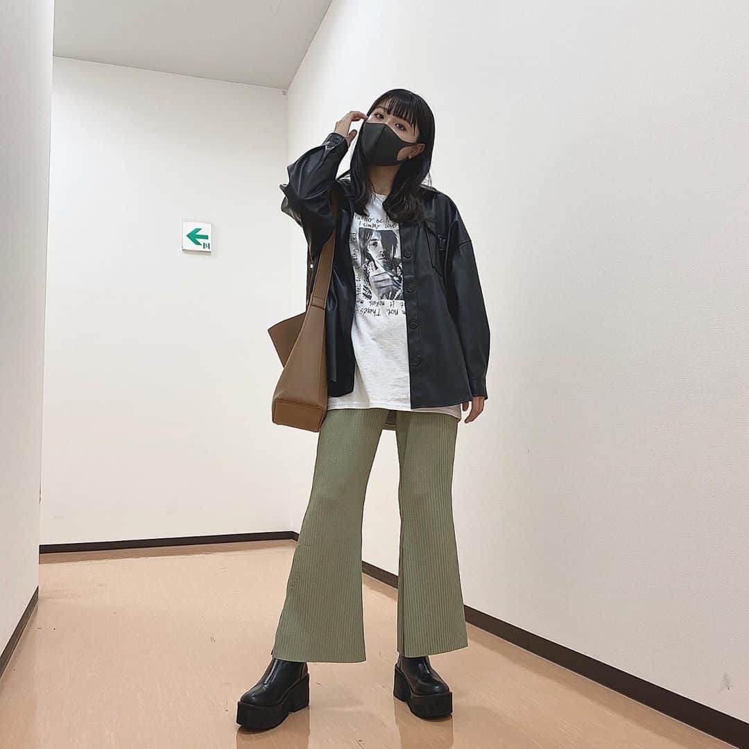若林真帆のインスタグラム：「#まほこーで」