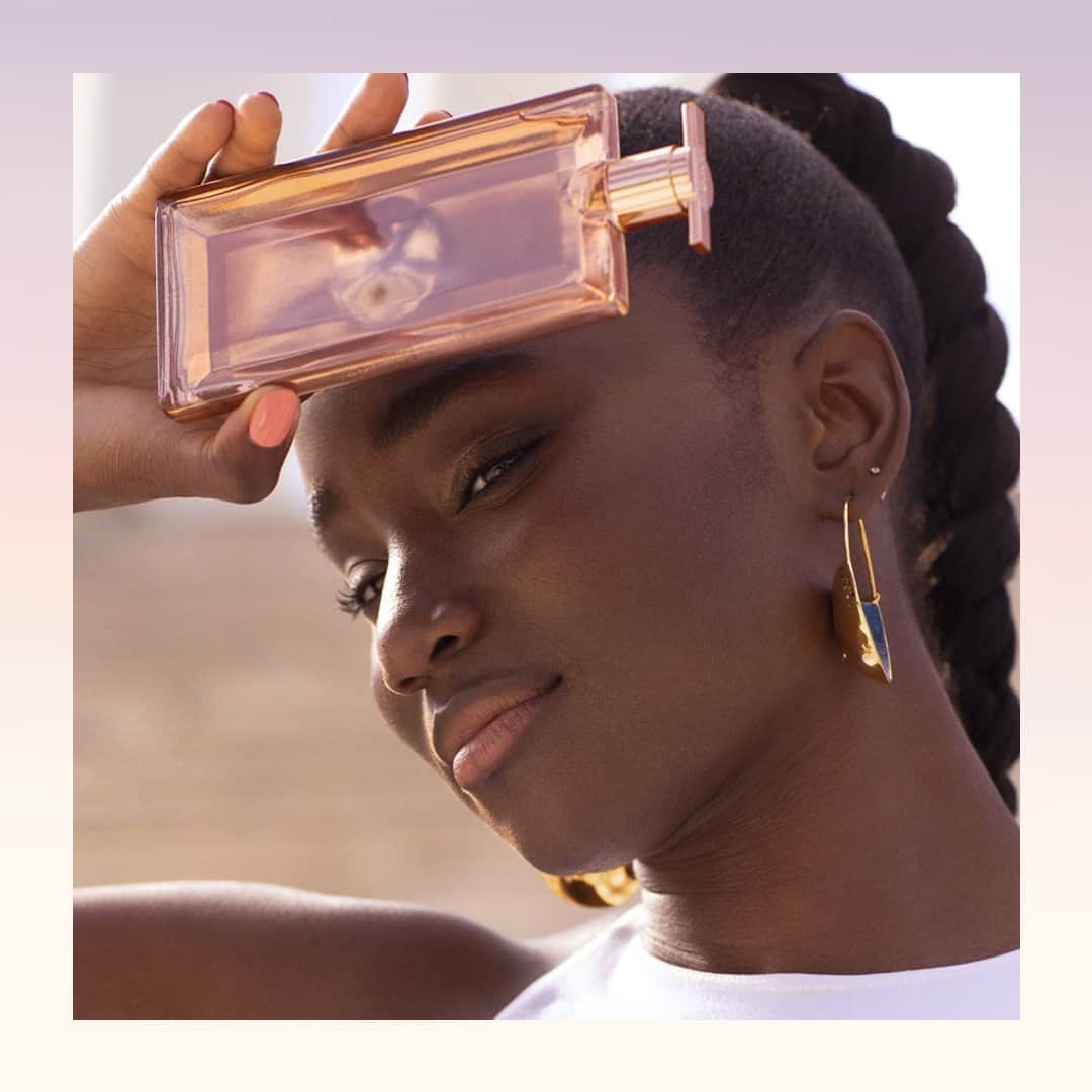 Lancôme Officialさんのインスタグラム写真 - (Lancôme OfficialInstagram)「Idôle L’Intense is a new vision, an intensified essence that invites everyone to achieve their dreams and ultimately change the world. Karidja Touré @karidjatoure is proud to be part of this movement. Join her! #Lancome #IdolebyLancome #WeAreIdoles #Fragrance #Regram」10月6日 21時10分 - lancomeofficial