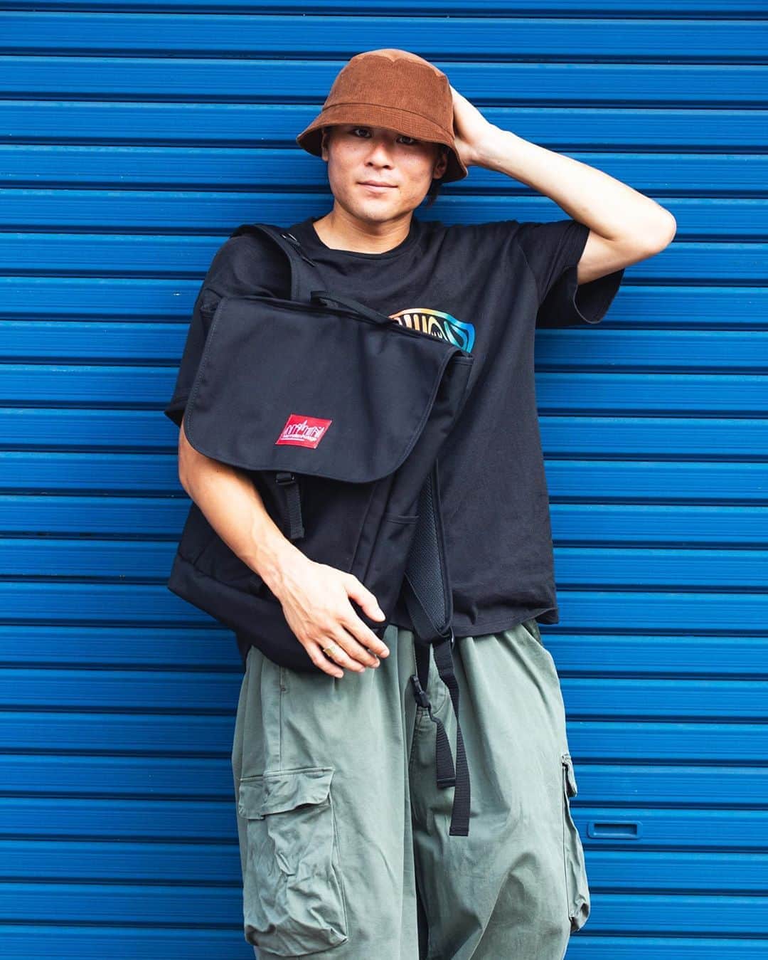 Droptokyoさんのインスタグラム写真 - (DroptokyoInstagram)「TOKYO STREET STYLE⁣⁣ ⁣ Name: @yumingrow  Bag: @mp_japan  #ManhattanPortage#newyorktough#pr#streetstyle#droptokyo#tokyo#japan#streetscene#streetfashion#streetwear#streetculture#fashion#ストリートファッション#コーディネート⁣⁣⁣ Photography: @keimons」10月6日 21時17分 - drop_tokyo