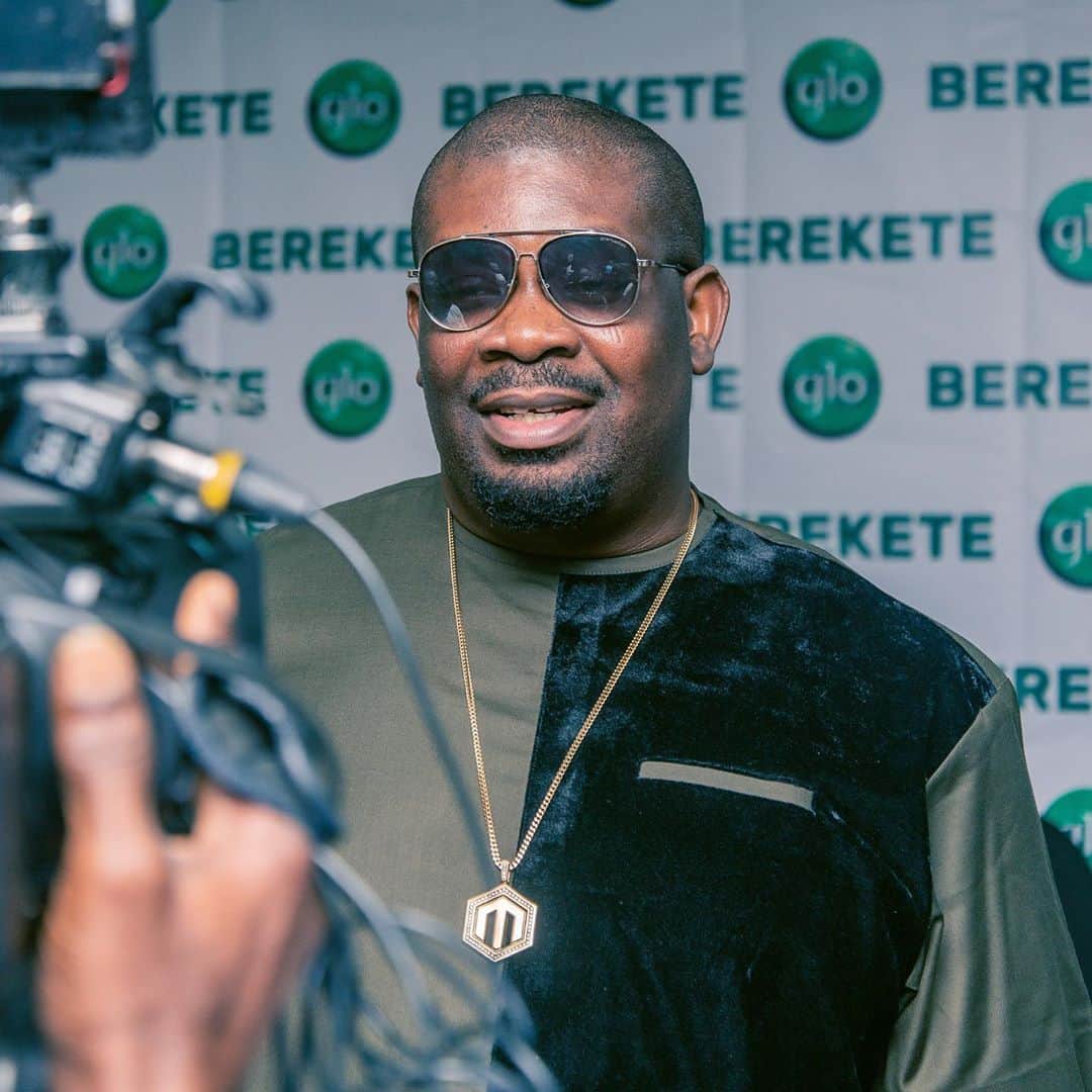 Don Jazzyさんのインスタグラム写真 - (Don JazzyInstagram)「Another One ☝🏿. The Endorsements don #Berekete. To GOD be the glory. Say hello to the new Globacom Ambassador. 😀😀😀 #Glo #Globerekete. #Mavin」10月6日 21時57分 - donjazzy