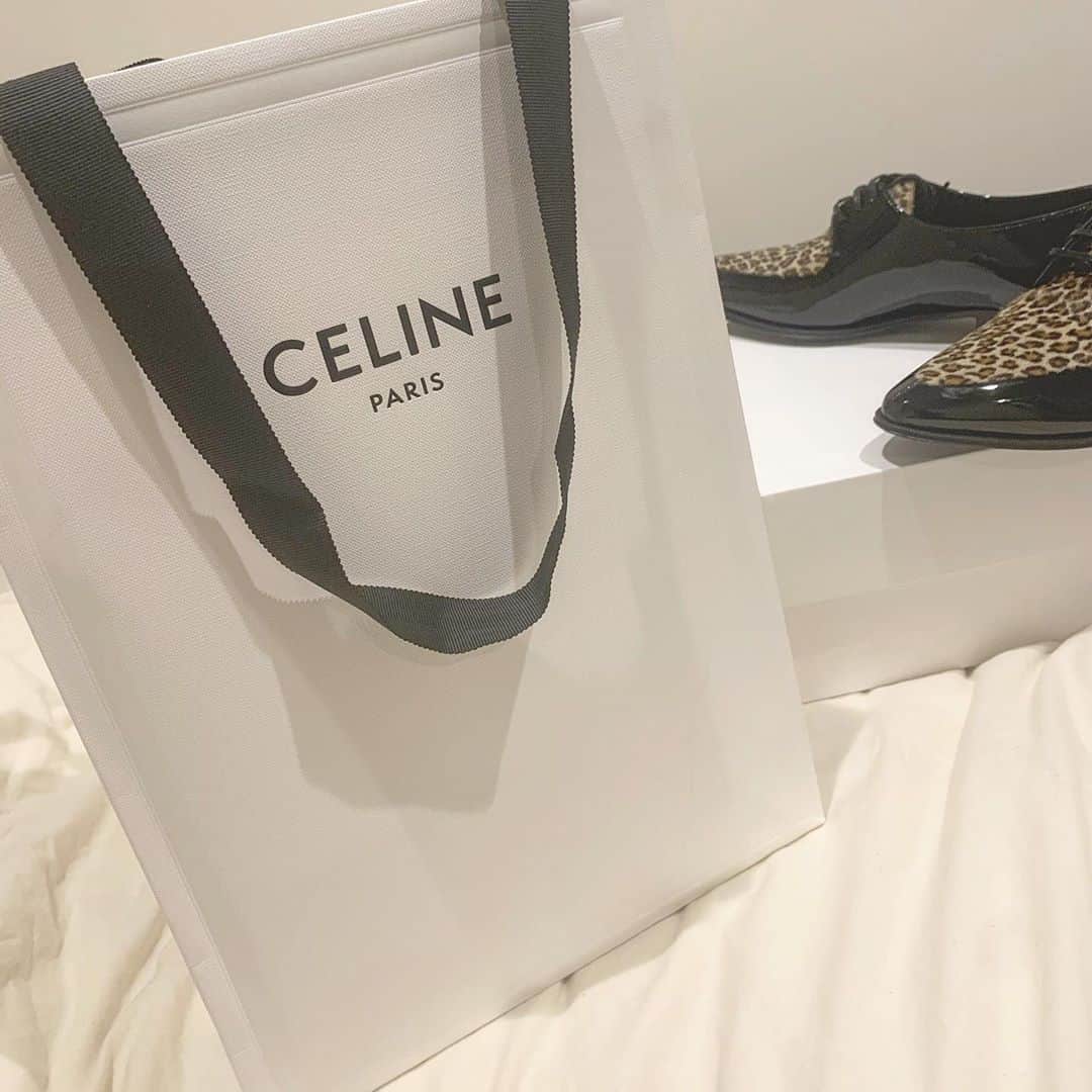 のインスタグラム：「🐆🐆🐆🐆#celine」