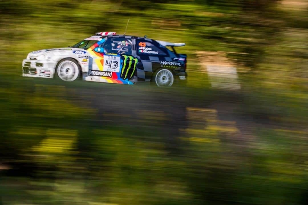 ケン・ブロックさんのインスタグラム写真 - (ケン・ブロックInstagram)「My fav Rally Legend action shots of @AlexGelsomino and myself, in my Ford Escort Cossie V2, from legendary rally photog Colin McMaster. #RallyLegends2020 #BlockEscortCossiev2 #CossieWorldTour」10月6日 22時01分 - kblock43