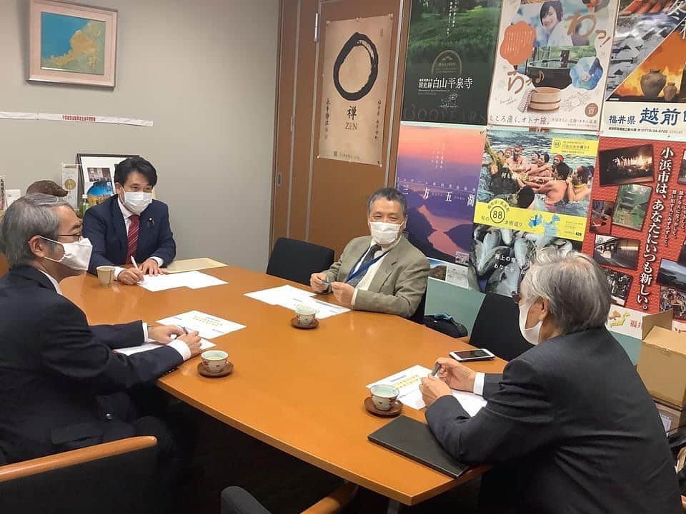 滝波宏文さんのインスタグラム写真 - (滝波宏文Instagram)「【たきなみ宏文活動報告】10月6日（火） 原子力国民会議の座談会に参加いたしました。」10月6日 22時49分 - hirofumitakinami