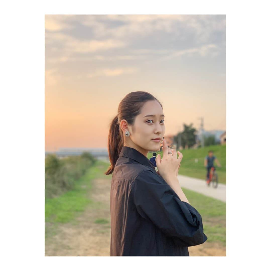 松井瑛理さんのインスタグラム写真 - (松井瑛理Instagram)「たまには真っ黒もいいよね👩🏻」10月6日 22時52分 - eri_matsui_official