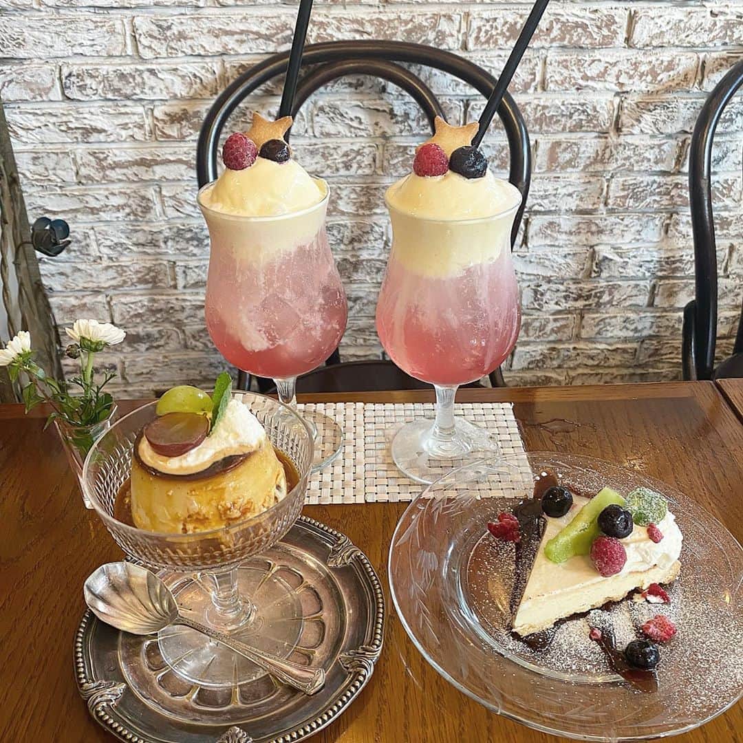 ひなたろす（佐原ひなた）のグルメインスタ