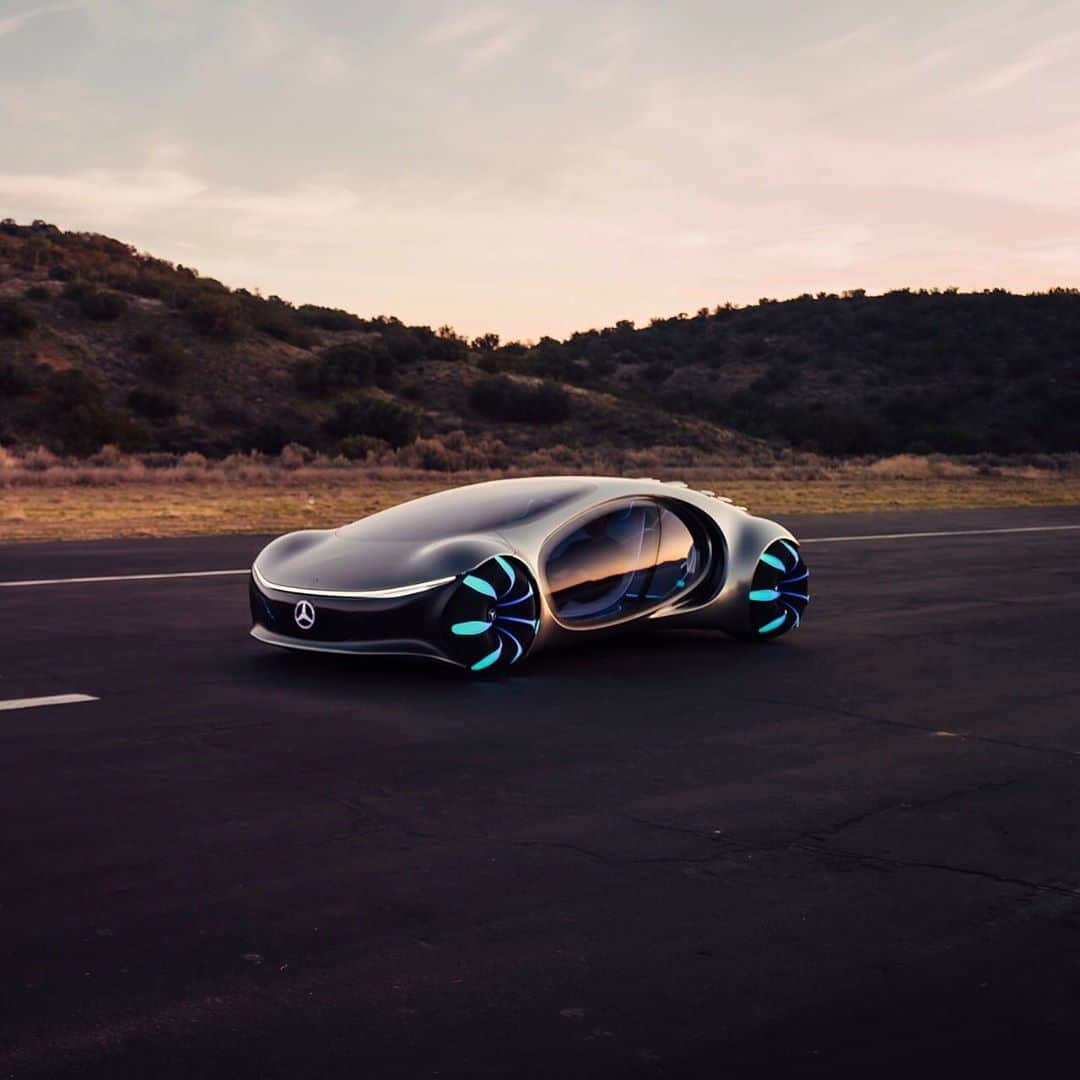 メルセデス・ベンツさんのインスタグラム写真 - (メルセデス・ベンツInstagram)「A design masterpiece from front to back. The VISION AVTR redefines car design and is paving the way for a sustainable future.   @avatar #MercedesBenz #VISIONAVTR #sustainableluxury #MBDesign #AVATAR」10月6日 23時04分 - mercedesbenz
