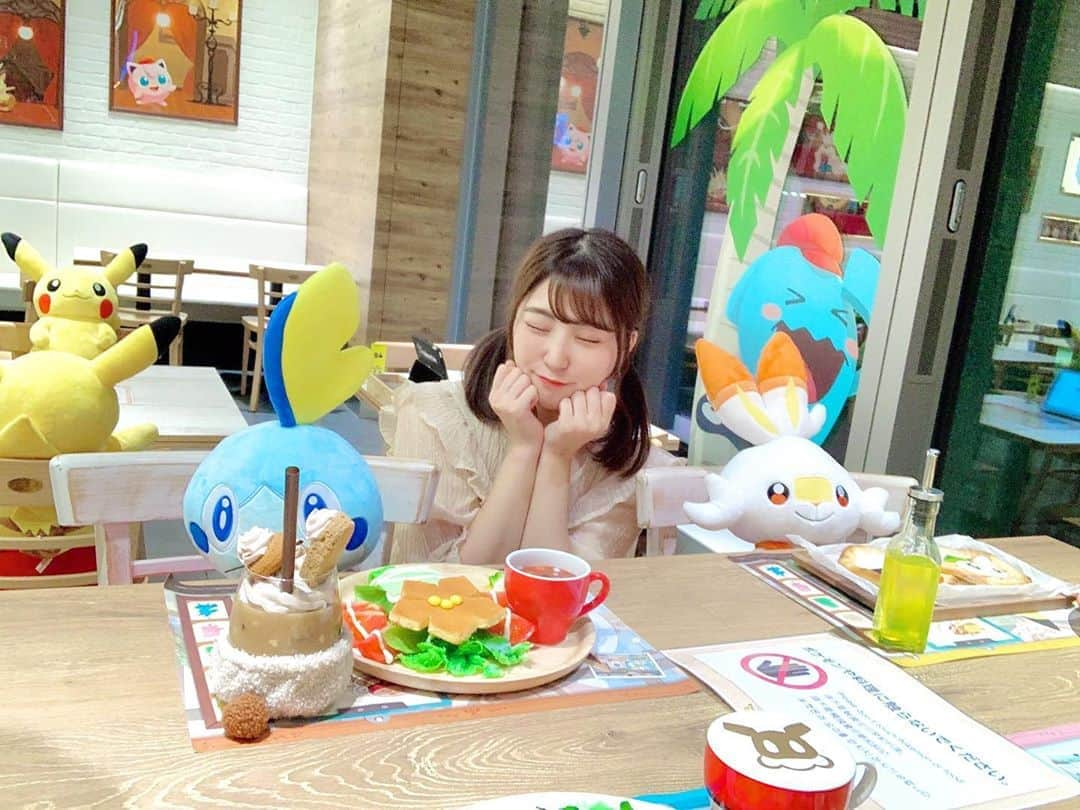 藤田みゆさんのインスタグラム写真 - (藤田みゆInstagram)「﻿ ﻿ ポケモンカフェに行ってきた時の〜🤤💕﻿ ﻿ イーブイ可愛い可愛いだったよ！﻿ ﻿ みんなの推しポケモンはなにかなー？笑﻿ ﻿ ﻿」10月6日 23時09分 - miyu__mitsuha