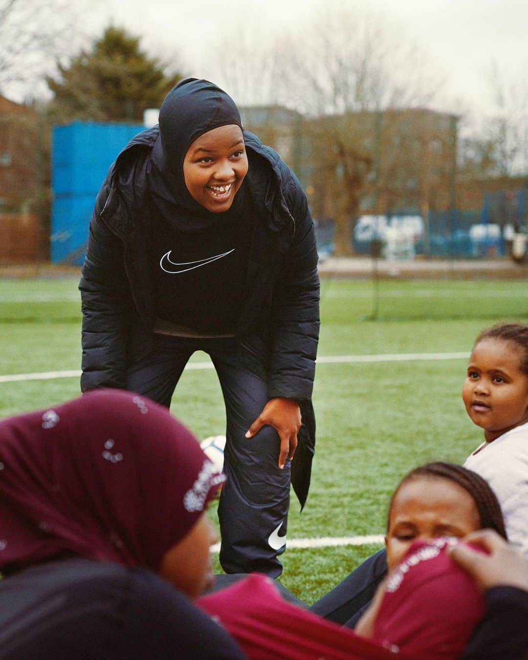 NIKEさんのインスタグラム写真 - (NIKEInstagram)「“The girls I coach look up to me. I always tell them, ‘Do your homework, get good grades. And remember, always stay in sports.’” ⠀ From coaching the local girls team in North London to refereeing FA football matches, this is the energy @jawahir_roble (lovingly known as JJ) always brings to the pitch. ⠀ JJ is the UK’s first hijab-wearing, female referee. In our new series, we’ll spotlight inspiring change-makers like her and all of the significant work they do for their communities. ⠀ Click the link in our bio to learn more about her story. 📸 @ronanksm」10月6日 23時26分 - nike