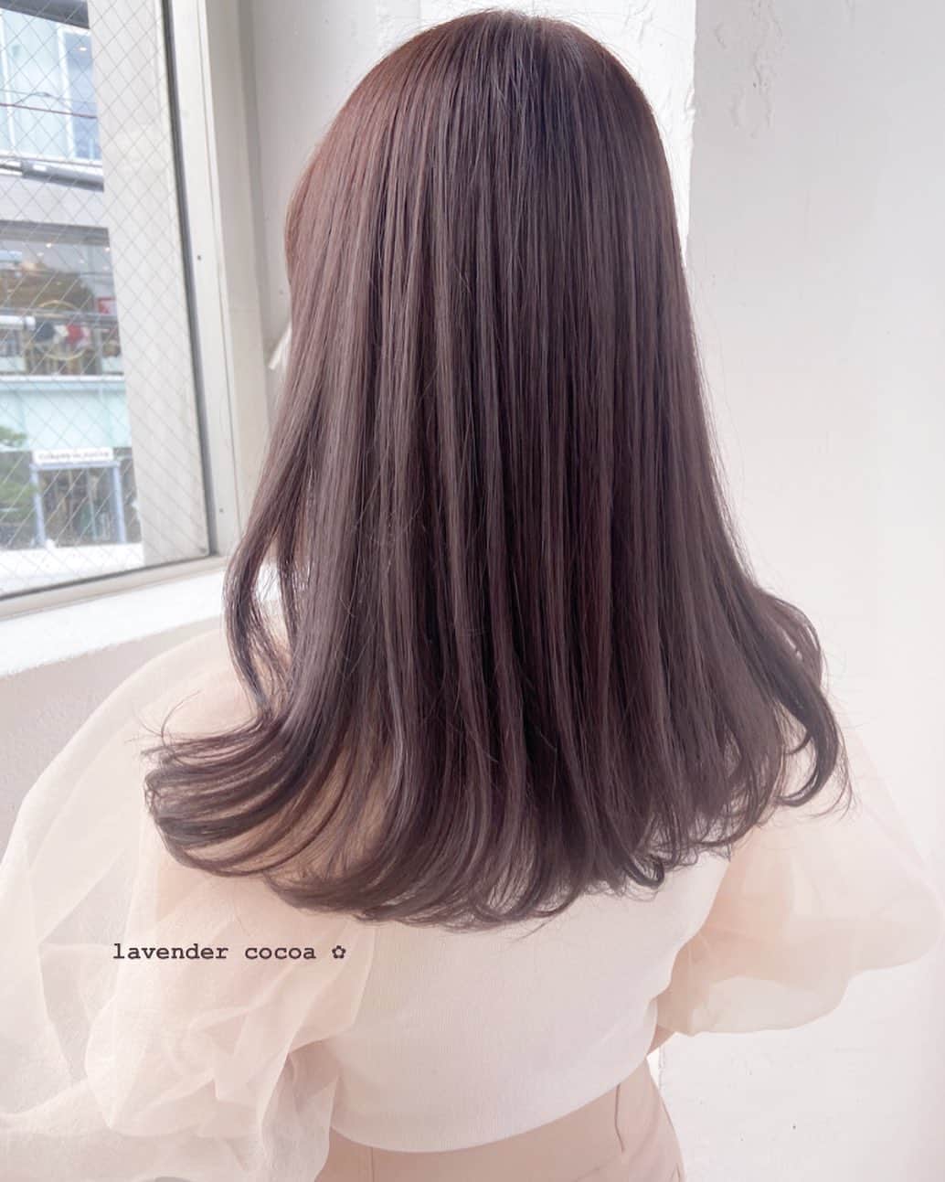 佃加菜さんのインスタグラム写真 - (佃加菜Instagram)「lavender cocoa ✿ こっくりとベージュを入れて、ほんのりラベンダーが入ったまろやかカラー✿ . ふわっとした色味でほんと可愛かった〜♡」10月6日 23時27分 - tsukuda_kana