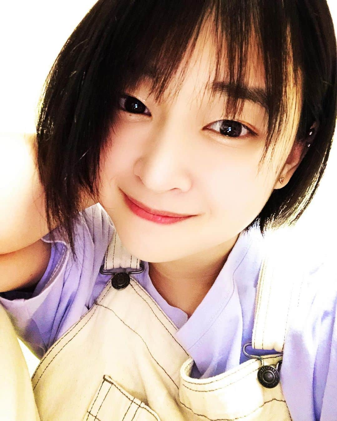 まるいるい（たまゆら学園）さんのインスタグラム写真 - (まるいるい（たまゆら学園）Instagram)「カミキッタ🙆🏻‍♀️🙆🏻‍♀️🙆🏻‍♀️  #ショートボブ #吉本坂46 #10月から再始動するにゃん #公演いっぱい観に来て欲ちい☺️ #たまゆら学園」10月6日 23時49分 - rui_tontokoton