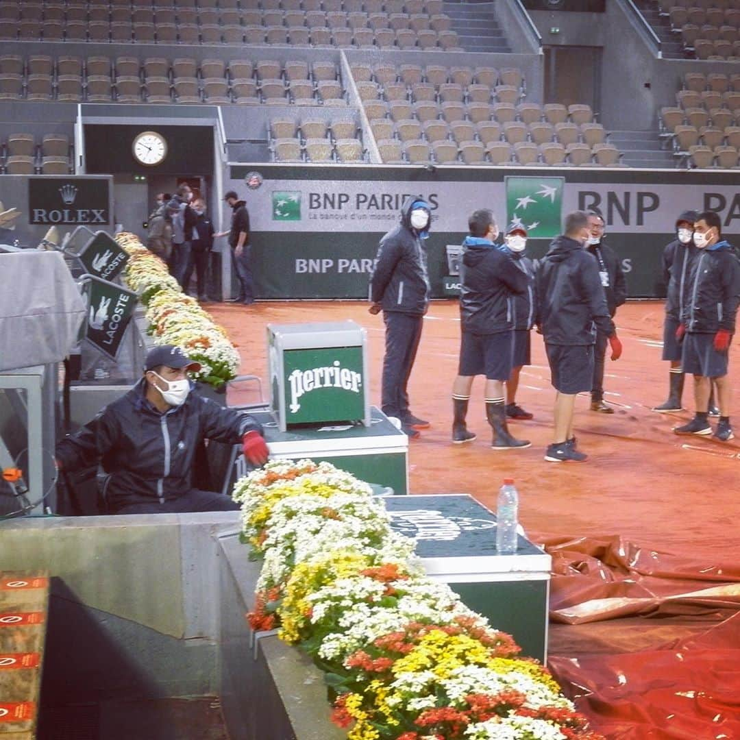 フローラン・ダバディーさんのインスタグラム写真 - (フローラン・ダバディーInstagram)「Roland-Garros day 10🎾 全仏史上最も長〜い１日❔ #rolandgarros2020 #🍰 シフォン #僕のインスタ締め切りにラファ入らず」10月7日 5時25分 - florent_dabadie