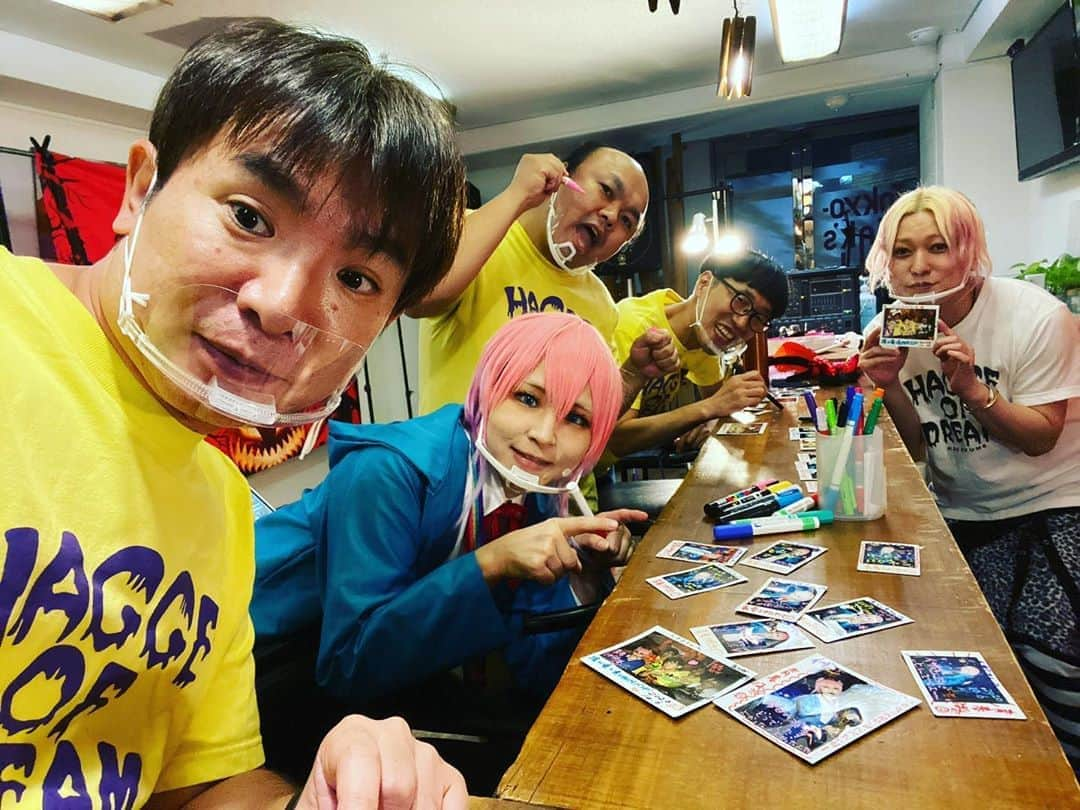 濱口優さんのインスタグラム写真 - (濱口優Instagram)「#濱口優と青shunバンド  #ライブ配信　 #生演奏 #写真撮影会 ありがとうございました」10月7日 0時52分 - hamaguchi_masaru