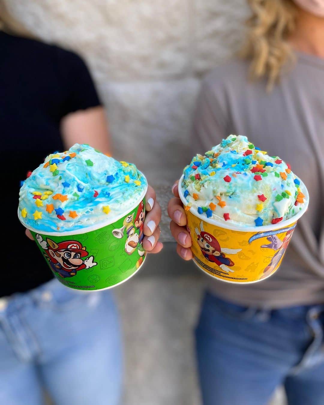 のインスタグラム：「Mario’s Super Birthday Blast Creation™ is a delicious mix of Cake Batter Ice Cream® with Yellow Cake, Bright Blue Frosting & Star Sprinkles. Served in a special-edition cup featuring Mario when you order the Gotta Have It® size while supplies last.」