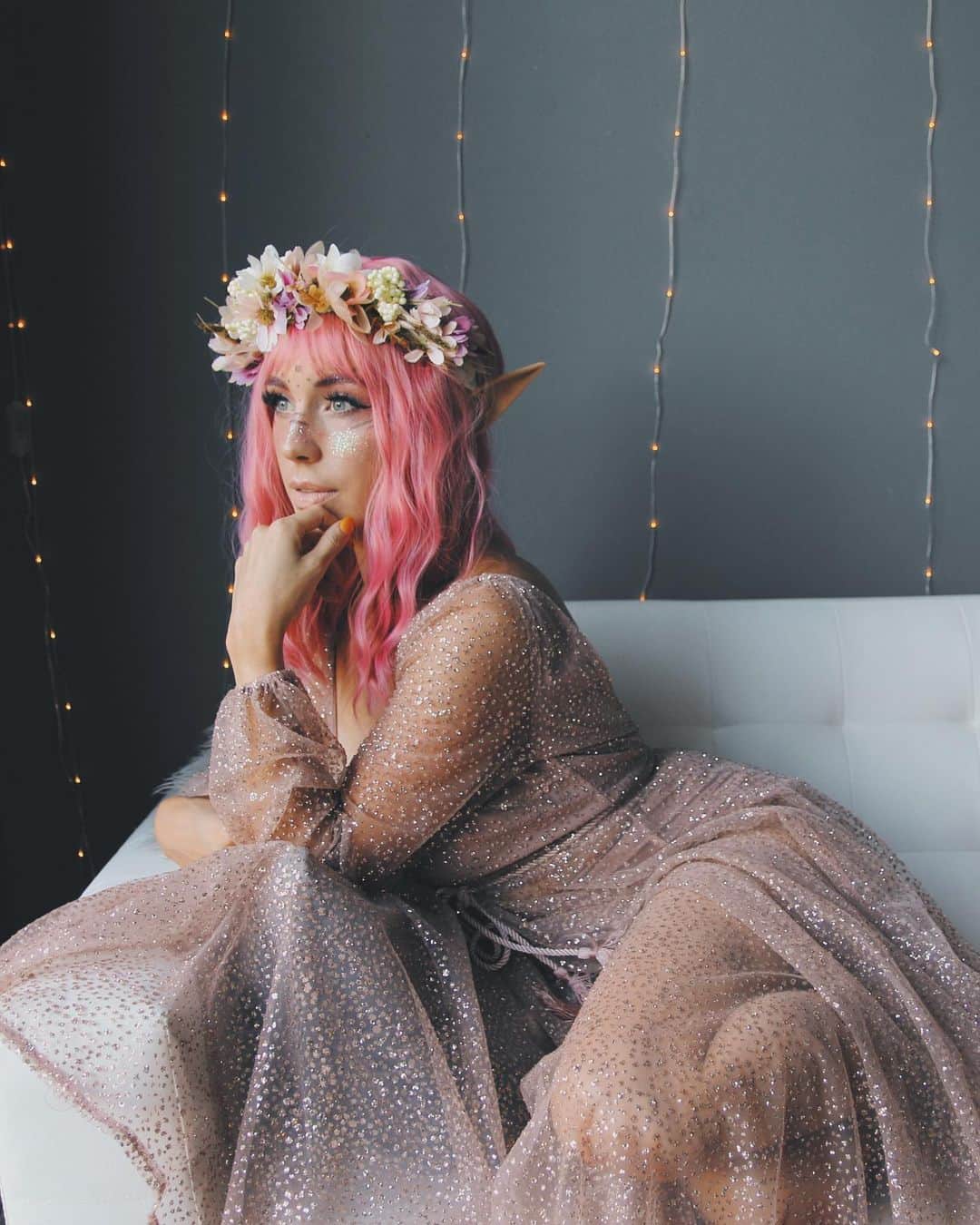 Kalyn Nicholsonのインスタグラム：「my first alter ego of the season🧚🏼  come get spooky with me: dreamy fairy edition. It was a journey to get from 0 to here and I would happily do it regularly if it meant I could be a fairy every damn day.」