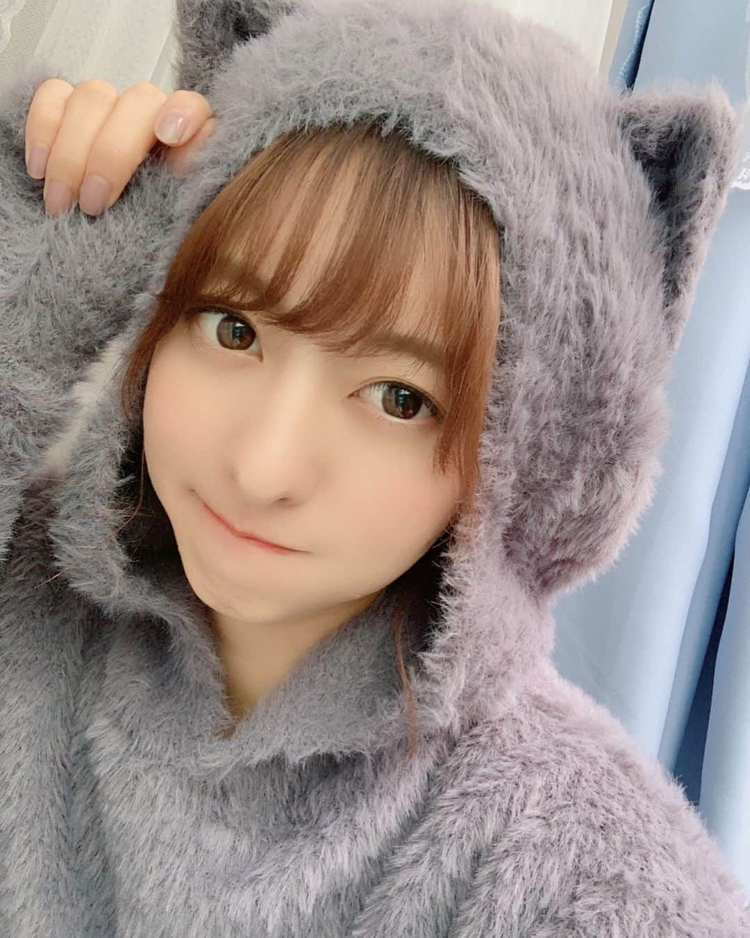 のインスタグラム：「りゅうくんとアクアに いつかかわいさで 勝ってみせるぞ🐱🐱🐱」