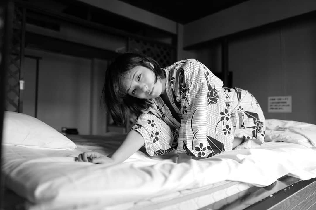 しじみさんのインスタグラム写真 - (しじみInstagram)「#ポートレート #Leica #東京 #portrait #カメラ #モノクロ　#photography #モデル募集 #camera」10月7日 14時01分 - amcche