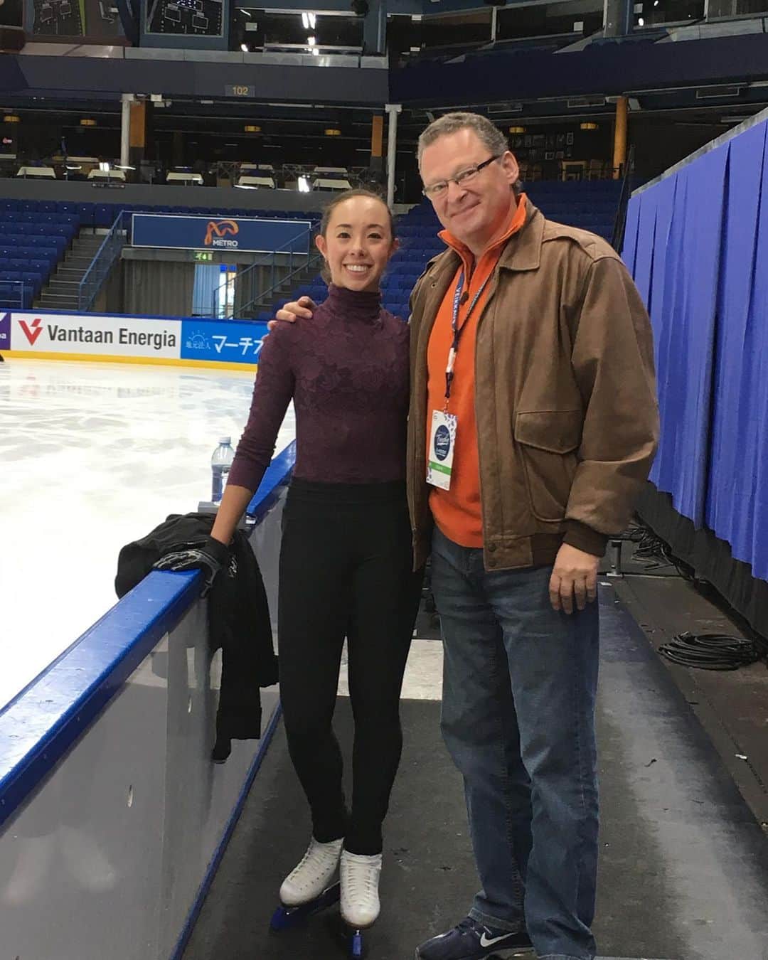 のインスタグラム：「What can I say? I will always be incredibly grateful for the opportunity to work with this amazing man.   Happy National Coaches Day!」