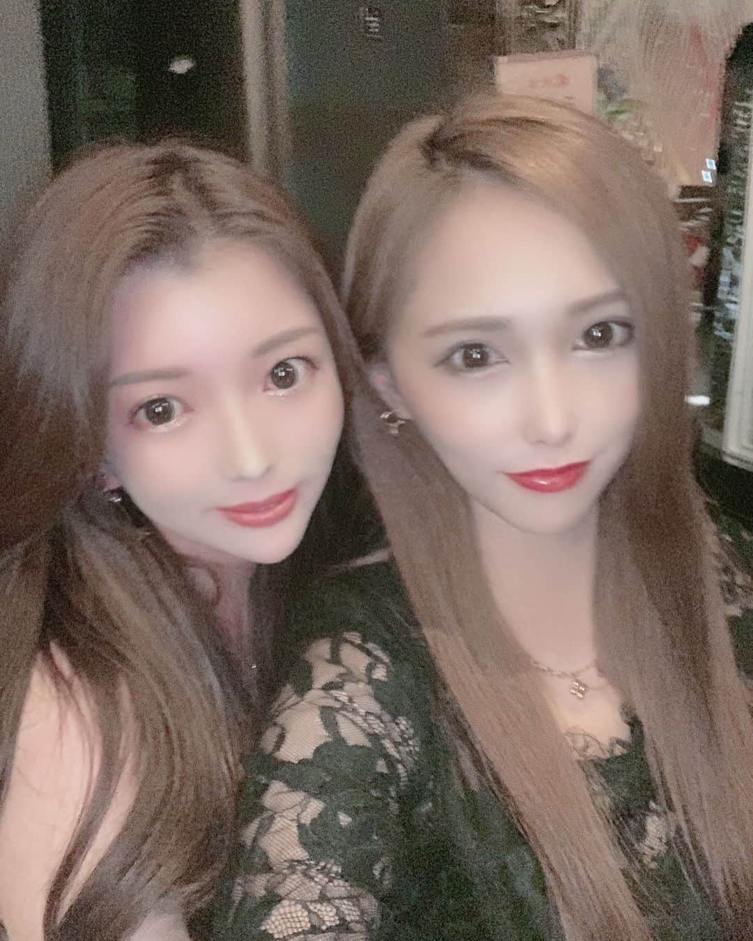 のインスタグラム：「すこ  #静岡#歌舞伎町#名古屋#新宿 #北新地#ミナミ#両替町 #club jerry#make#beauty #fashion#selfie#style#推し #ヘアメ#ドレス#過去pic #outdoor#ライブ配信#筋トレ」