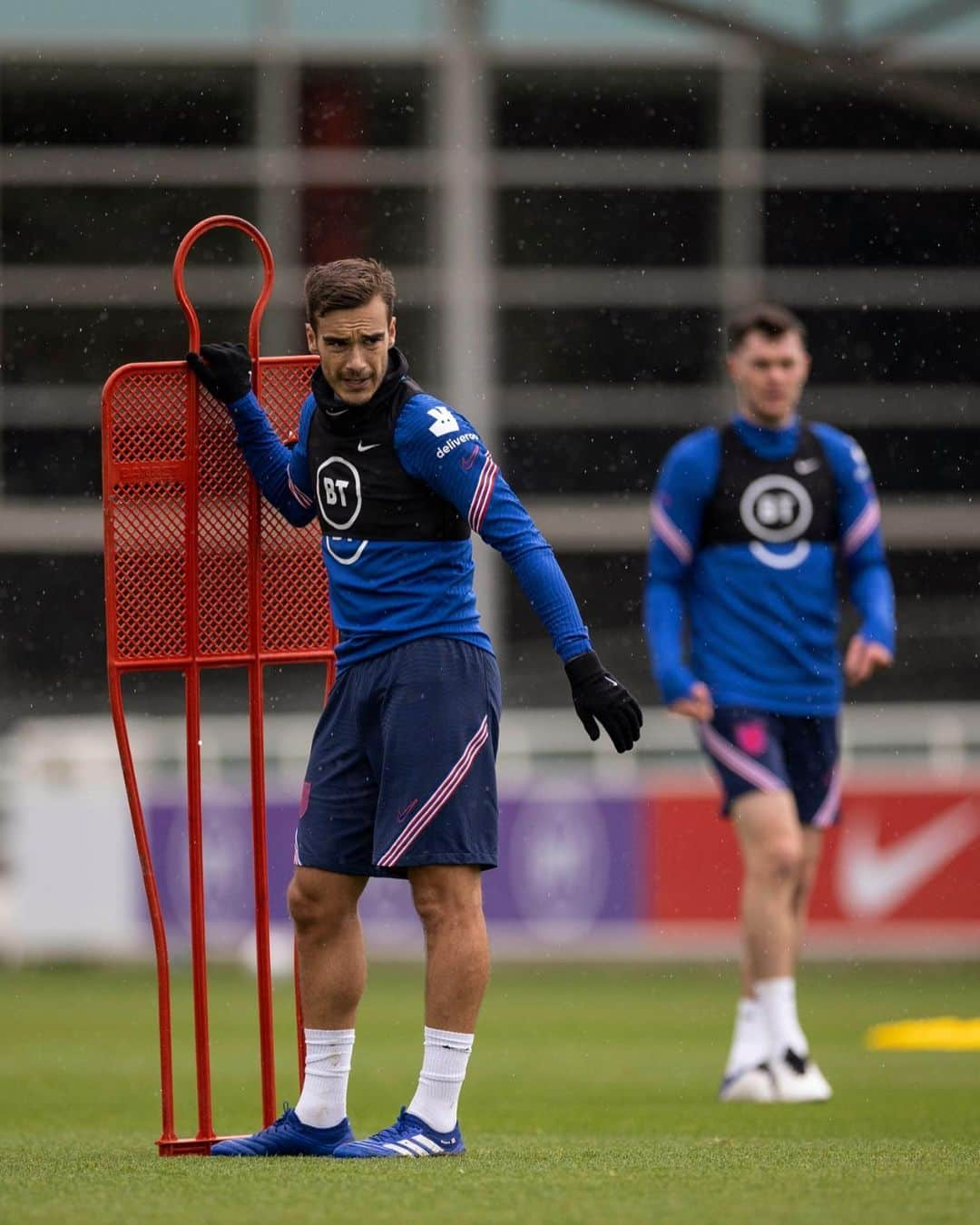 ハリー・ウィンクスさんのインスタグラム写真 - (ハリー・ウィンクスInstagram)「Good to be back with the boys🦁」10月7日 6時24分 - harrywinks