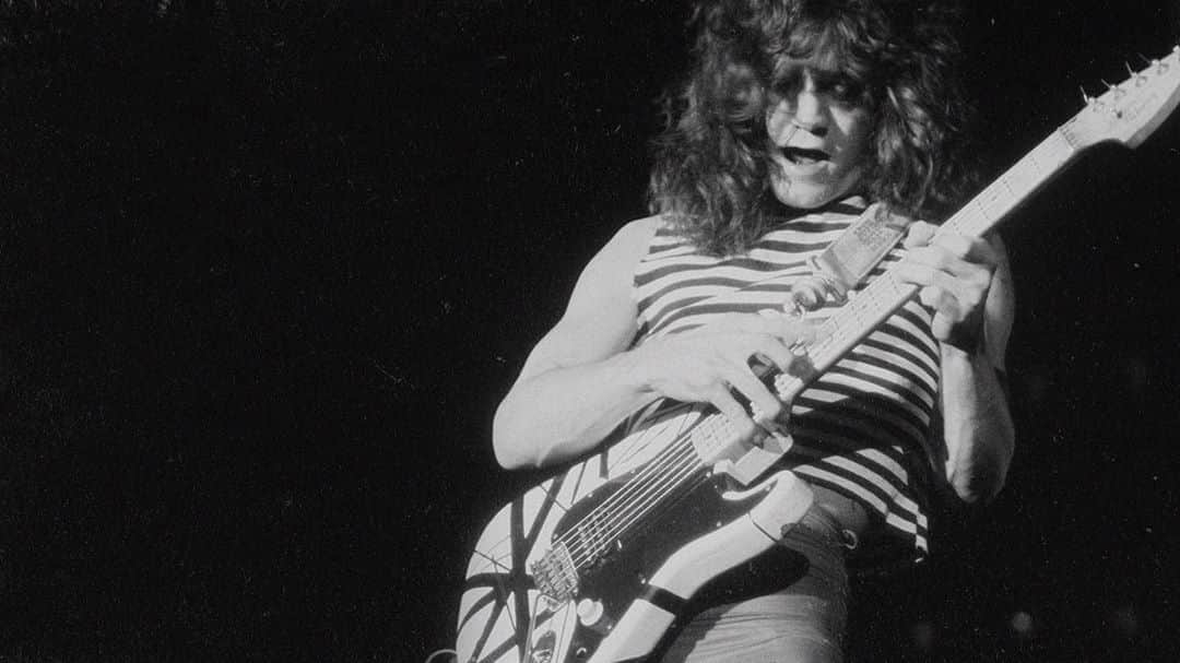 Kerrang!さんのインスタグラム写真 - (Kerrang!Instagram)「Rest in power, Eddie Van Halen. A true guitar hero. Blast his music loud today 🎸 ⠀⠀⠀⠀⠀⠀⠀⠀⠀ 📸: Carl Lender ⠀⠀⠀⠀⠀⠀⠀⠀⠀ #kerrang #kerrangmagazine #eddievanhalen #vanhalen」10月7日 6時28分 - kerrangmagazine_