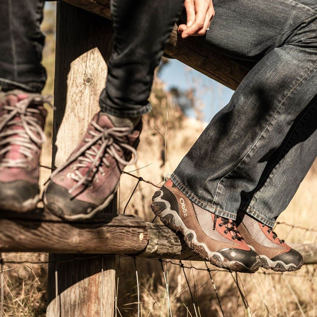 オボズさんのインスタグラム写真 - (オボズInstagram)「The Firebrand II 👌⠀ This lower volume hiker brings unbeatable comfort, versatility and protection for all your favorite outdoor pursuits. The Sawtooth outsole is a thru-hiker favorite that's built to be versatile, flexible and supportive. ⠀ ⠀ Click the link in our bio for more, then head to your local Oboz dealer to try one on for your fall adventures.⠀ .⠀ .⠀ .⠀ .⠀ #truetothetrail #fallhiking #hiking #falltrails #leafpeeping #falladventures #getoutside」10月7日 6時45分 - obozfootwear