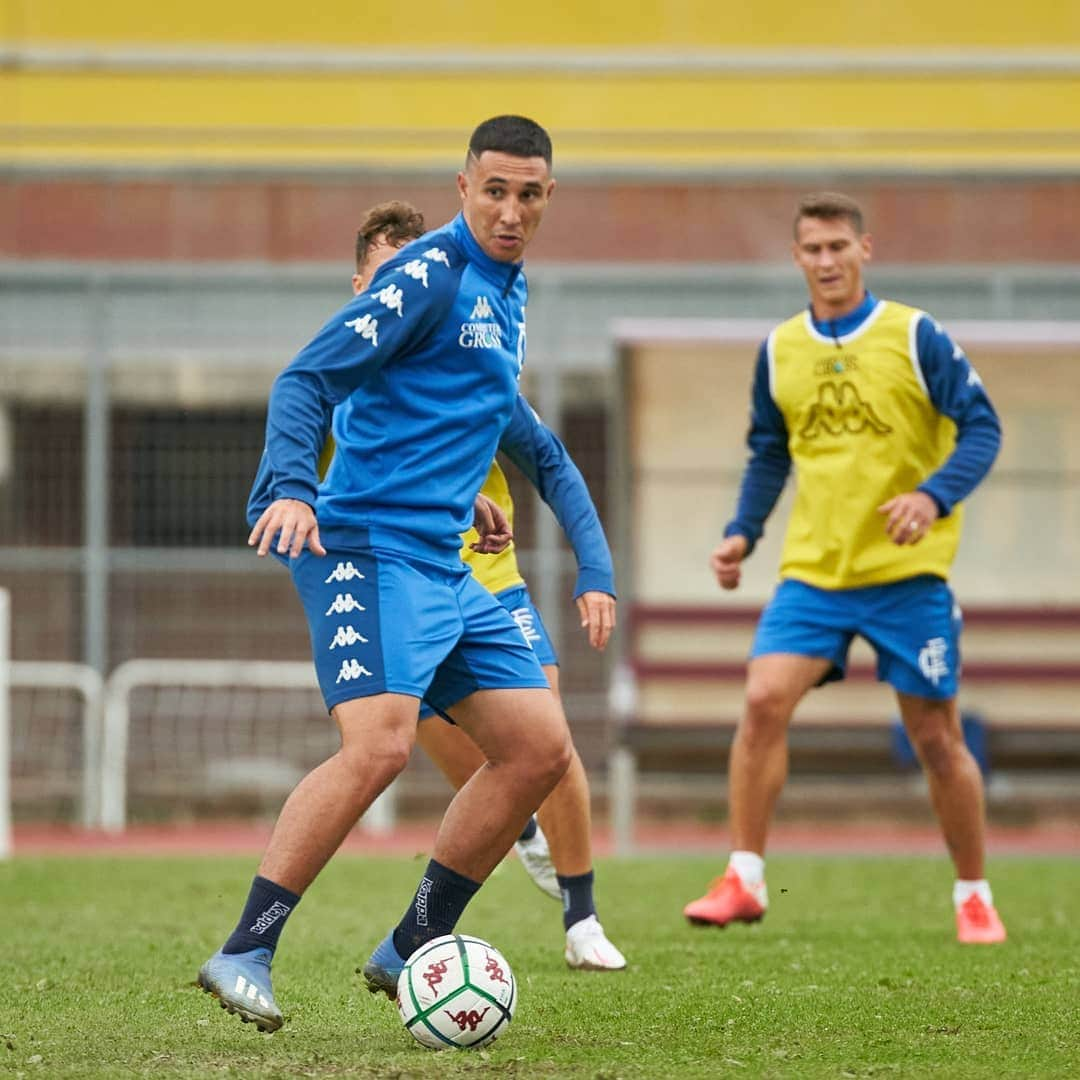 エンポリFCさんのインスタグラム写真 - (エンポリFCInstagram)「📸📸📸 Il primo allenamento, la prima volta in azzurro per Ryder Matos 🇧🇷」10月7日 7時28分 - empoli_fc_official