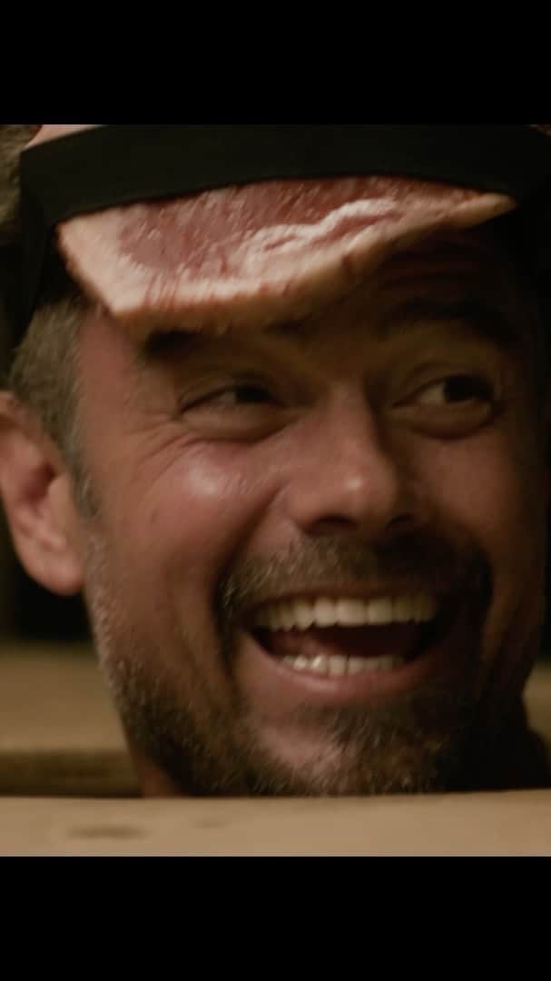 ジョシュ・デュアメルのインスタグラム：「Check out the trailer for my directorial debut BUDDY GAMES! You have no idea how long I’ve been waiting to share this with you all and now I finally can. Spread the word and share with everyone you know (except maybe your grandma)   Out everywhere on November 24th!!」