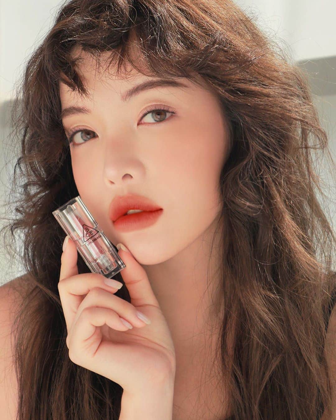 3CE Official Instagramさんのインスタグラム写真 - (3CE Official InstagramInstagram)「#goodmorning💋 3CE SOFT MATTE LIPSTICK #FOCUS_ON_ME #3CE #3CECLEARLAYEREDITION」10月7日 8時57分 - 3ce_official