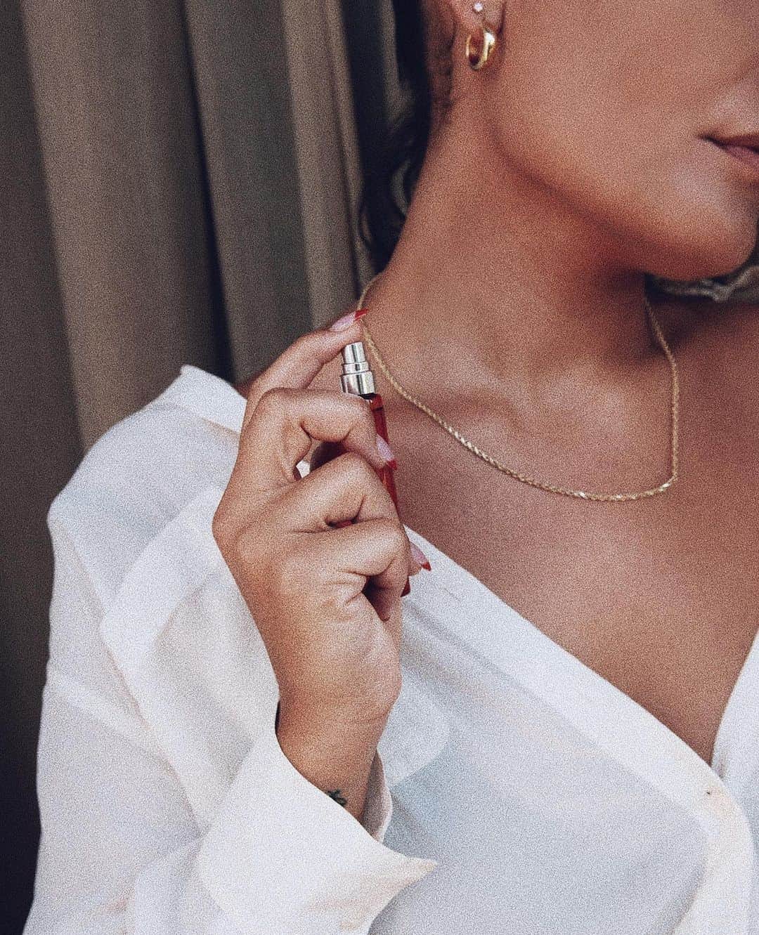 Kristin Essのインスタグラム：「Tomorrow it will all make scents.」