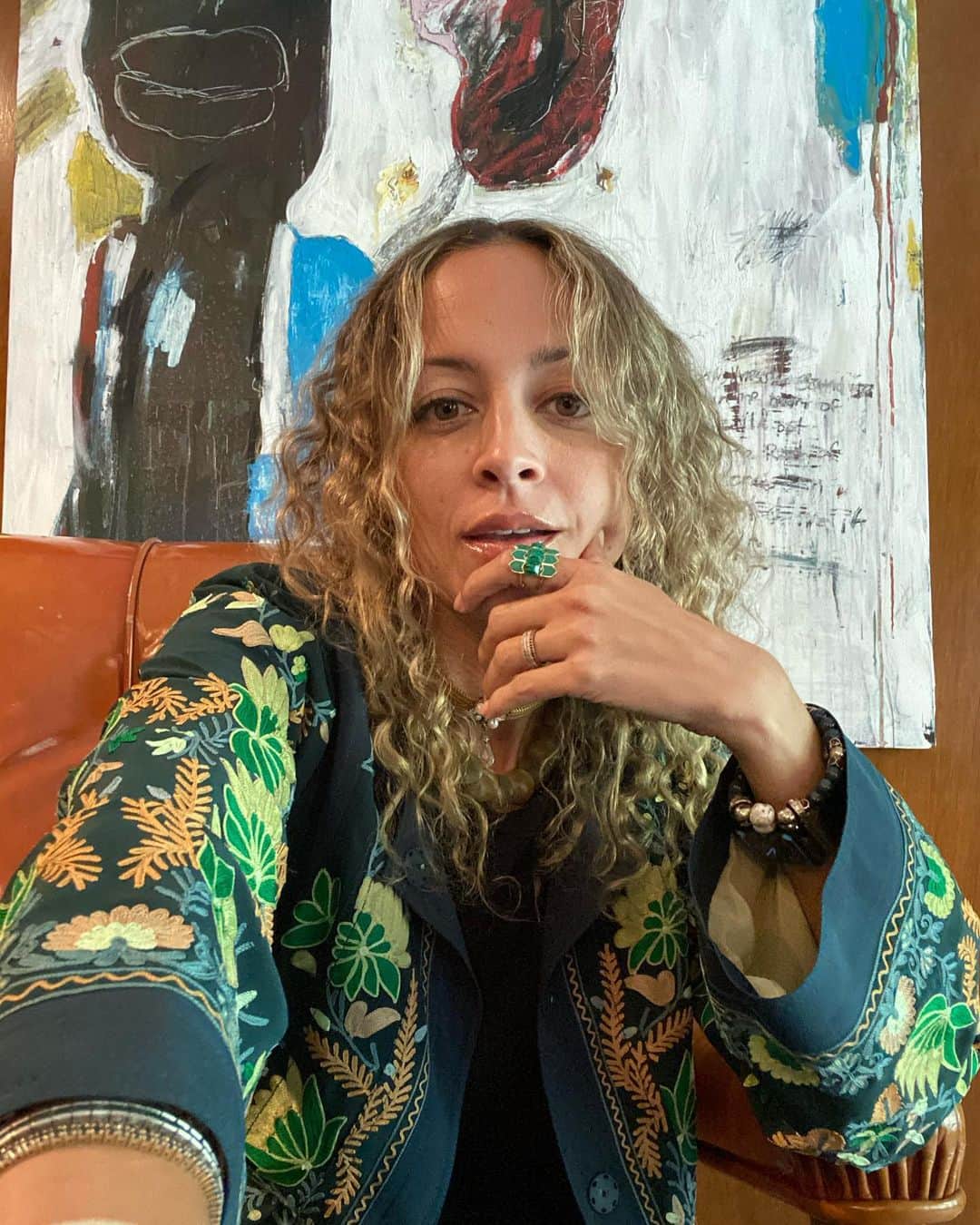 ニコール・リッチーのインスタグラム：「Oh hey. I’m registered to VOTE. Are you?」