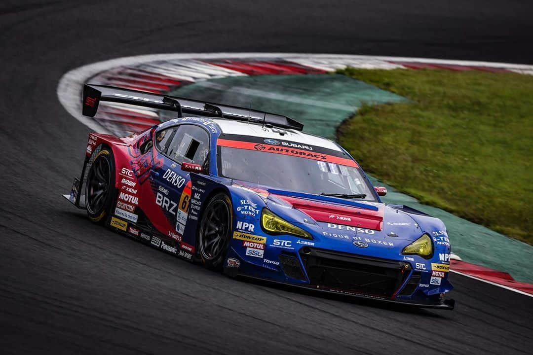 井口卓人さんのインスタグラム写真 - (井口卓人Instagram)「2020 SuperGT Round5 FUJI Photo.10月3-4日に開催された、スーパーGT第5戦 富士の写真です📷#SuperGT #Round5 #FUJI #GT300  #SUBARU #BRZ #STI @subaru.tecnica.international @masudakazuhisa_photographer」10月7日 10時41分 - takutoiguchi