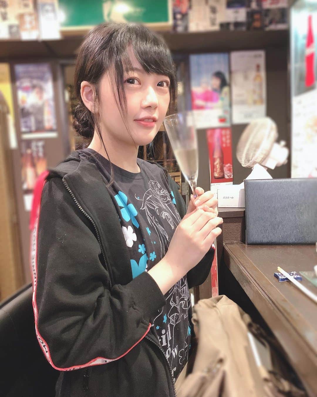 新ユウユのグルメインスタ