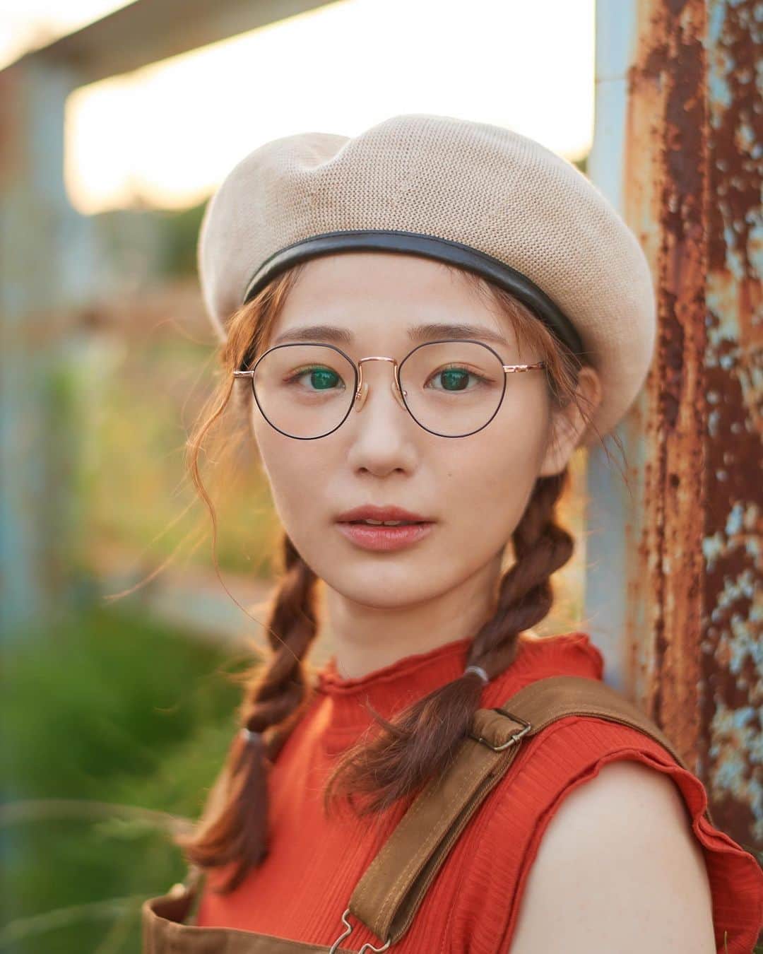 長谷川かすみのインスタグラム：「遅くなりましたが、お誕生日を迎え、 そして、イベントも無事に終えることができました！ 沢山のお祝いコメントなど、ありがとうございました！！ 毎年誕生日後は、みんなからの温かい言葉でこれからも頑張ろうって思えています！！！  28歳の目標は 行動して失敗でも成功でも、沢山の経験を積むことです！  これからもよろしくお願いします！！  photo @hideaki.ichikawa25 さん hair&make @hitomi.enta_makeup さん いつもありがとうございます😉」