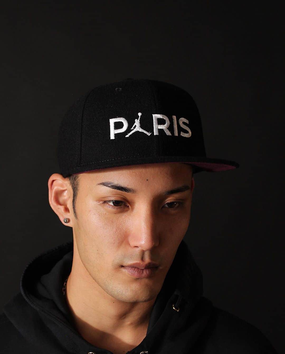 A+Sのインスタグラム：「2020 .10 .11 (sun) in store  ■NIKE JORDAN PSG PRO CAP COLOR : BLACK SIZE : FREE PRICE : ¥3,500 (+TAX)  パリサンジェルマンプロキャップを被りゲームを観戦しよう。フロントに施された王冠は、ウールとレーヨンのブレンドで作られています。後ろに調節可能な合成皮革ストラップが付いています。  PARIS X JUMPMAN PRIDE. Keep your head in the game with the Paris Saint-Germain Pro Cap. Its high, structured crown is made with a wool and rayon blend. It has an adjustable faux leather strap in back.  #a_and_s #NIKE #PSG #JORDAN #JUMPMAN #JUMPMAN23 #NIKEJORDAN #JORDANBRAND #JORDANBRANDPSG #CICESTPARIS #PANAME」