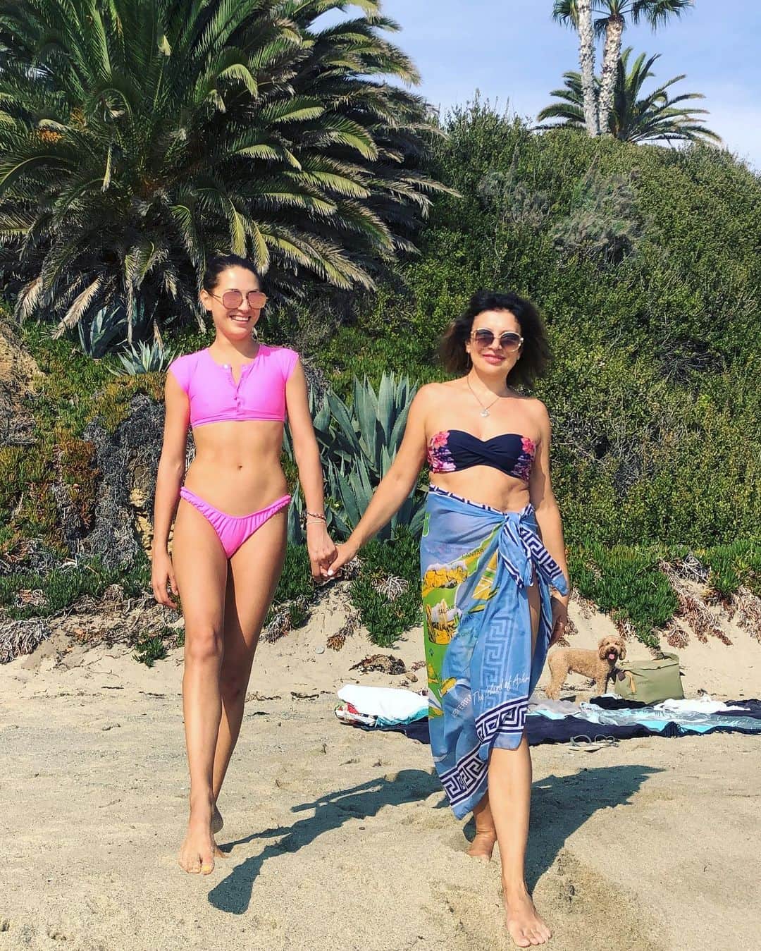 Samuel Lippkeさんのインスタグラム写真 - (Samuel LippkeInstagram)「Perfect beach day. So good to get quality time with Mom Natalia while she’s in town from Toronto #thelippkes」10月7日 11時53分 - samuel.lippke