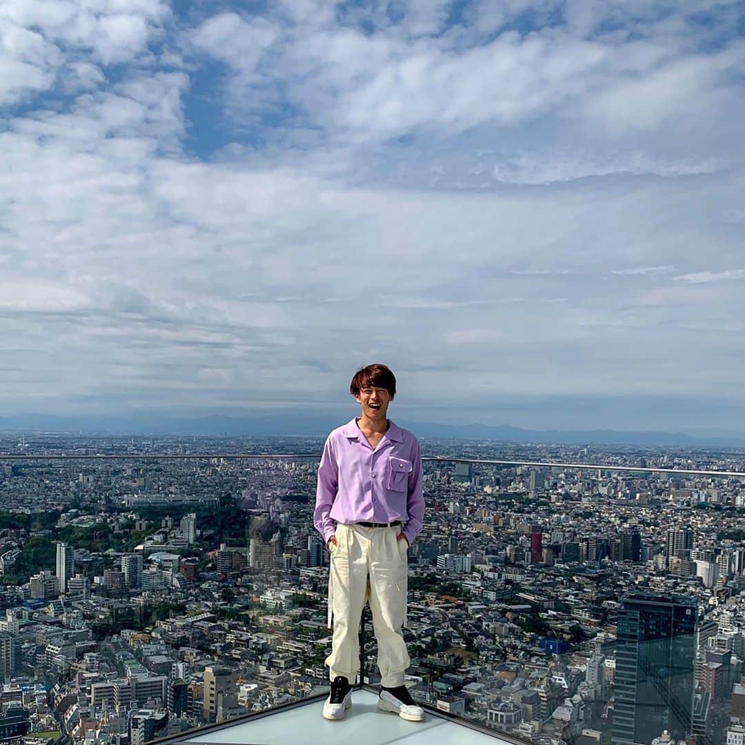 のインスタグラム：「10/6  誕生日  27....  皆さんありがとう😊」