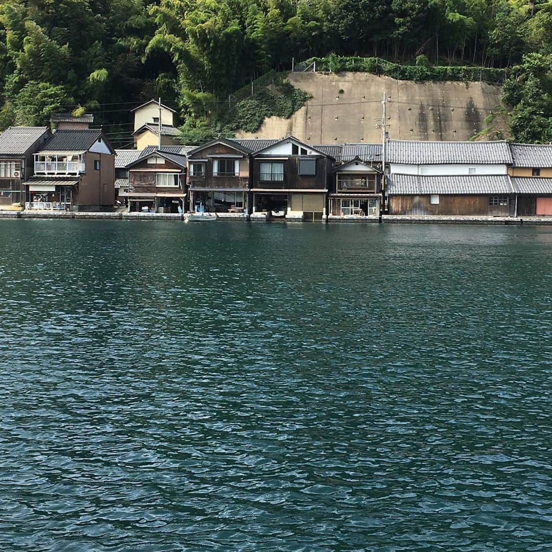 HALFBYのインスタグラム