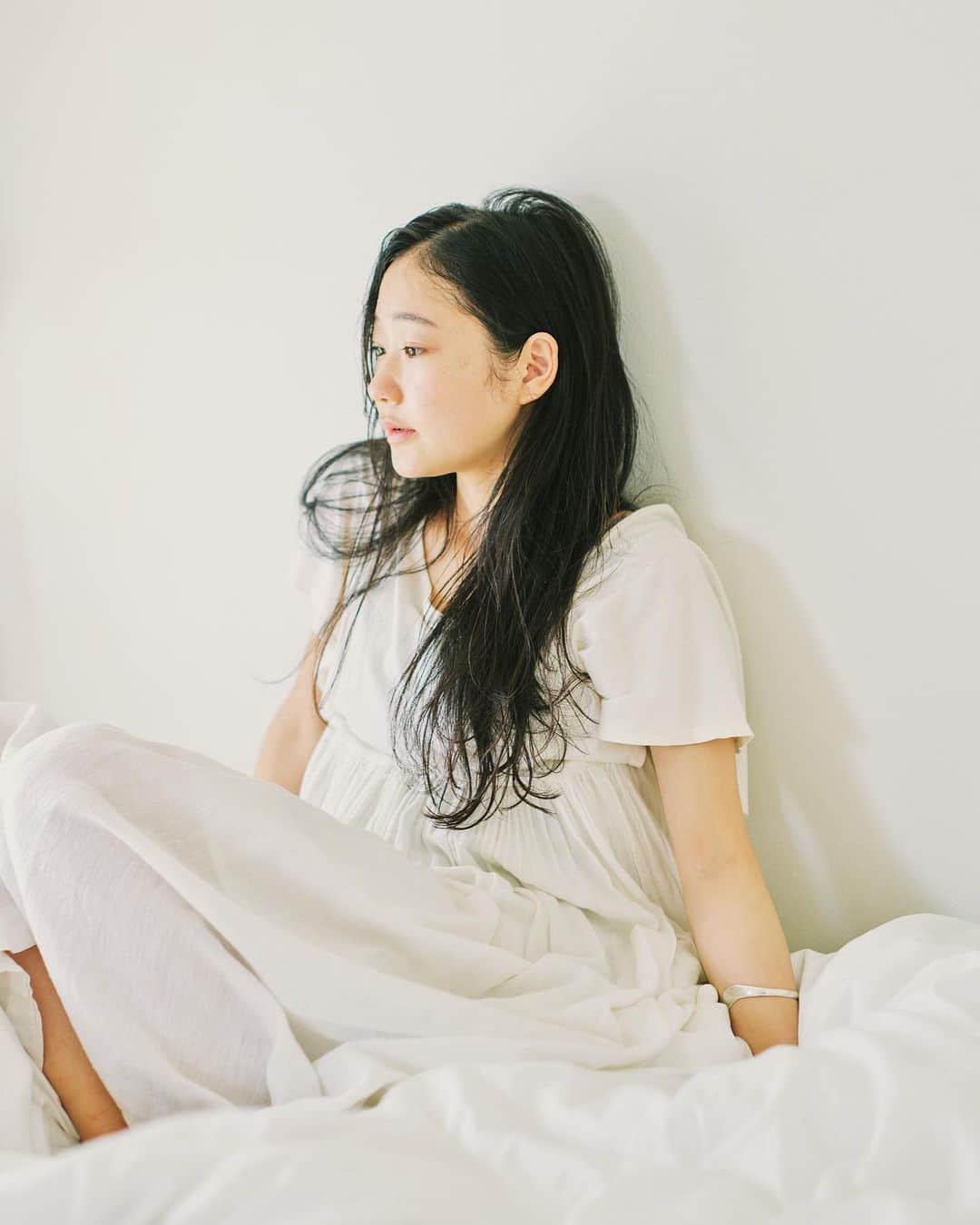 斎藤なりのインスタグラム：「こんばんわ🪐暖かくして寝ましょうね #となりのラジオ」