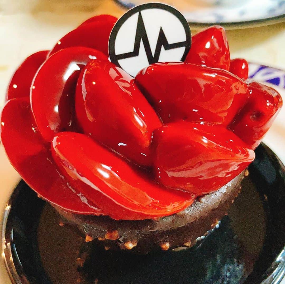 柳下毅一郎のインスタグラム：「by Michalak Paris」