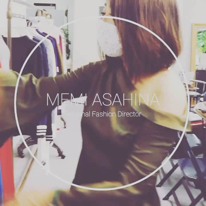 佐藤真理子のインスタグラム：「今夜！Live配信。 詳細→ https://restart2.com  撮影から動画編集までオールインワンで承ります！お気軽にお問い合わせ下さい。  #撮影 #プロフィールムービー #プロモーション動画 #動画撮影好きな人と繋がりたい #展示会レポート #受注会 #動画制作ご依頼お待ちしております #キャスティング　#起業家プロフィール撮影 #女性起業家支援 #女性起業家プロデュース #プロフィール動画 #イメージ動画」