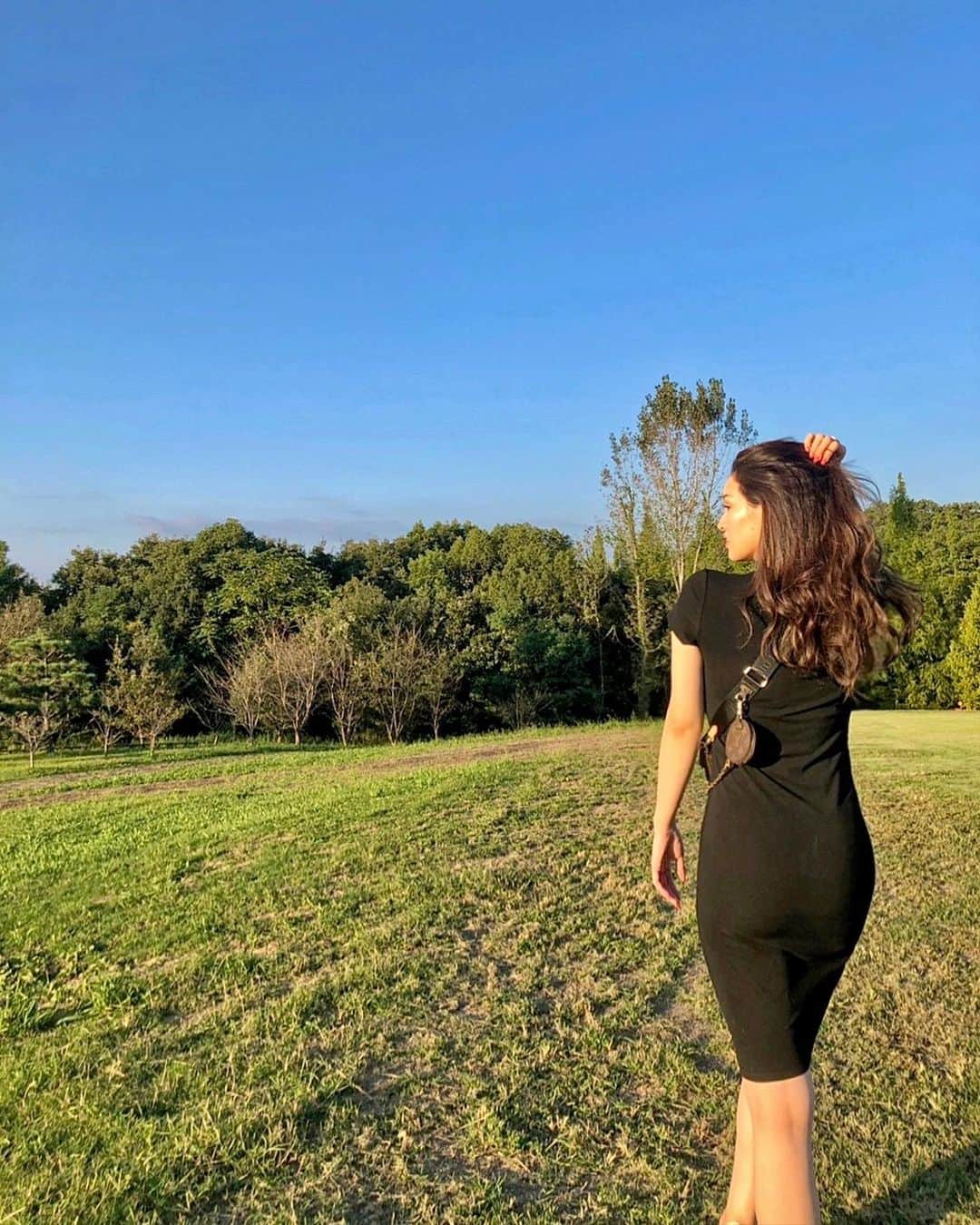 のインスタグラム：「🌿🦚🧚🏻‍♀️」