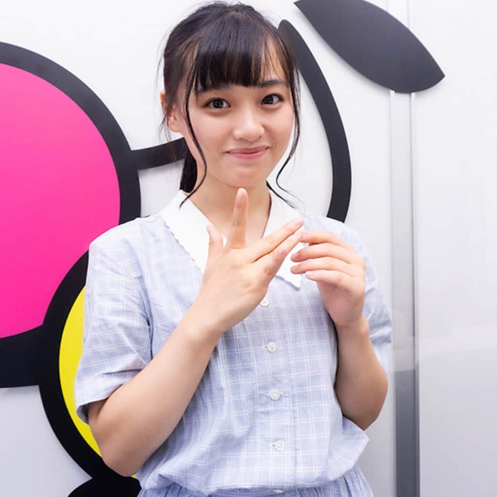 XCITYのインスタグラム：「ヴィーガンなのに性欲旺盛？は偏見です！！ 黄金の指クイクイ！オナニー愛が止まらないオナニーまみれのインタビュー公開中！  #花音うらら #KanonUrara  #セクシー女優 #AV女優 #インタビュー #XCITY」