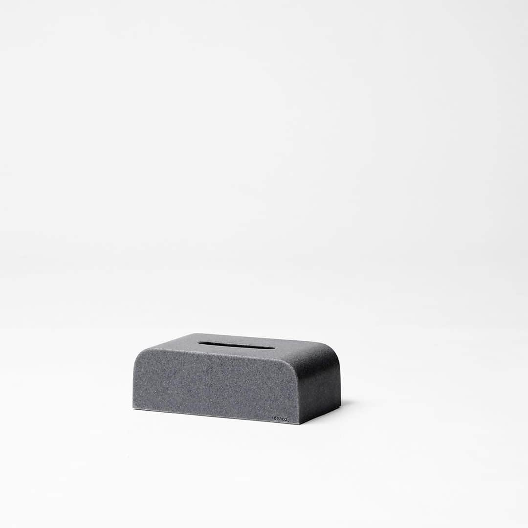 のインスタグラム：「tissue case SP . #ideaco #interior #interiors #interiordesign #interiorstyling #design #designer #japan #houseware #housewares #homeinspiration #homeliving #home #decor #homedecor #product #products #productdesign #instadesign #tissuecase #シンプルな暮らし #整理整頓 #ナチュラルインテリア #インテリア #シンプルライフ #デザイン #イデアコ #ライフスタイル #ティッシュケース #ティッシュボックス」