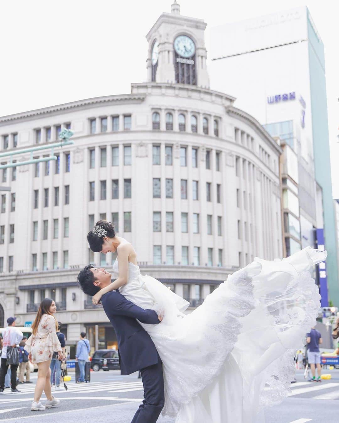 CLAIREのインスタグラム：「銀座の中心で愛を誓う✨ ・ @clairebridalstudio」