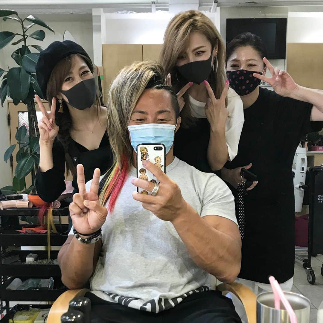 棚橋弘至さんのインスタグラム写真 - (棚橋弘至Instagram)「昨日の #hairstyle 。 @hairmake_el さん。ありがとうございました😊 #大村孝志 感」10月7日 16時51分 - hiroshi_tanahashi