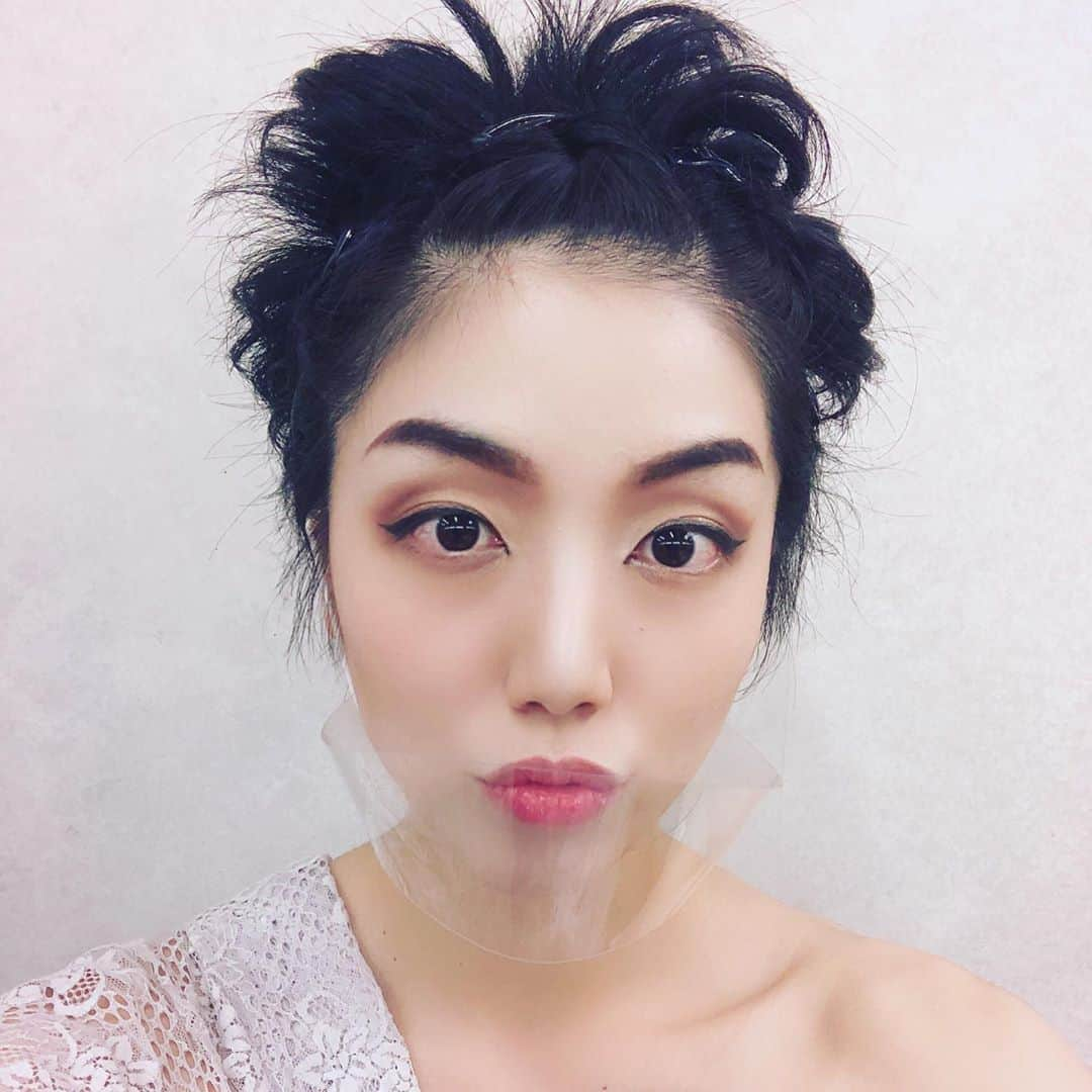 哀川まことさんのインスタグラム写真 - (哀川まことInstagram)「スサノオさん、 今日22時から 第一回アルコジ送り出し配信するってよ。  観た人も観てない人もこれから観る人もお散歩がてらの人も 面会がなくて寂しがってる私に付き合ってください。  #インスタライブ  #アルコジ #アルティメット古事記 #中目黒キンケロシアター #livedog #哀川まこと #スサノオ」10月7日 17時02分 - aikawamakoto