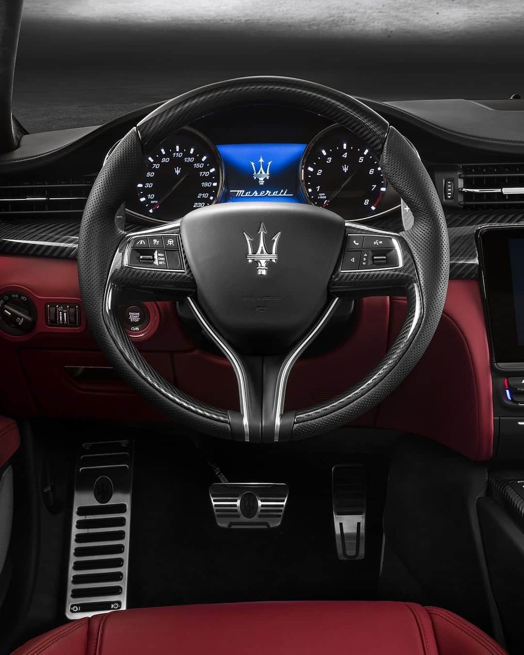 Maserati Japan | マセラティ ジャパンのインスタグラム：「クアトロポルテ GTSの唸るV8エンジンが導き出す、最高出力530ps/最大トルク710Nmという圧倒的パフォーマンス。このコックピットから、走りのドラマが始まります。  クアトロポルテ GTSの詳細はこちら https://www.maserati.com/jp/ja/models/quattroporte  #Maserati #マセラティ #MaseratiJapan #マセラティジャパン #QuattroporteGTS #クアトロポルテGTS」