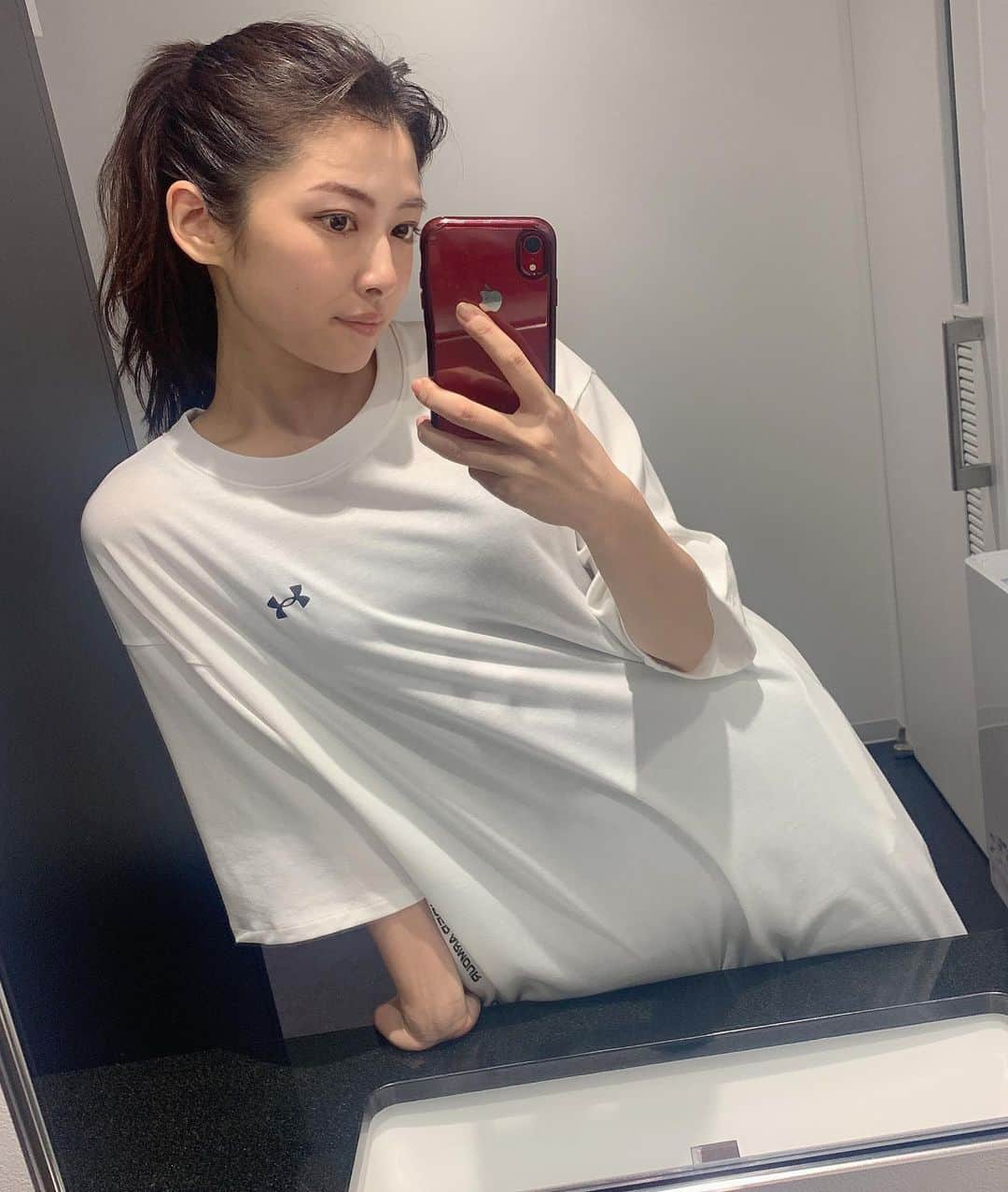 細田彩花さんのインスタグラム写真 - (細田彩花Instagram)「@underarmourjp  モデルをさせていただきました🏃‍♀️💨 . 小学生の頃からずっと運動してる スポーツ大好き人間なので嬉しいです！ . ロフト等POP見かけたら教えてください🥺笑 . . #underarmour  #アンダーアーマー #アンダーアーマーマスク #スポーツマスク #facemask #follow」10月7日 17時56分 - ayaka_hosoda