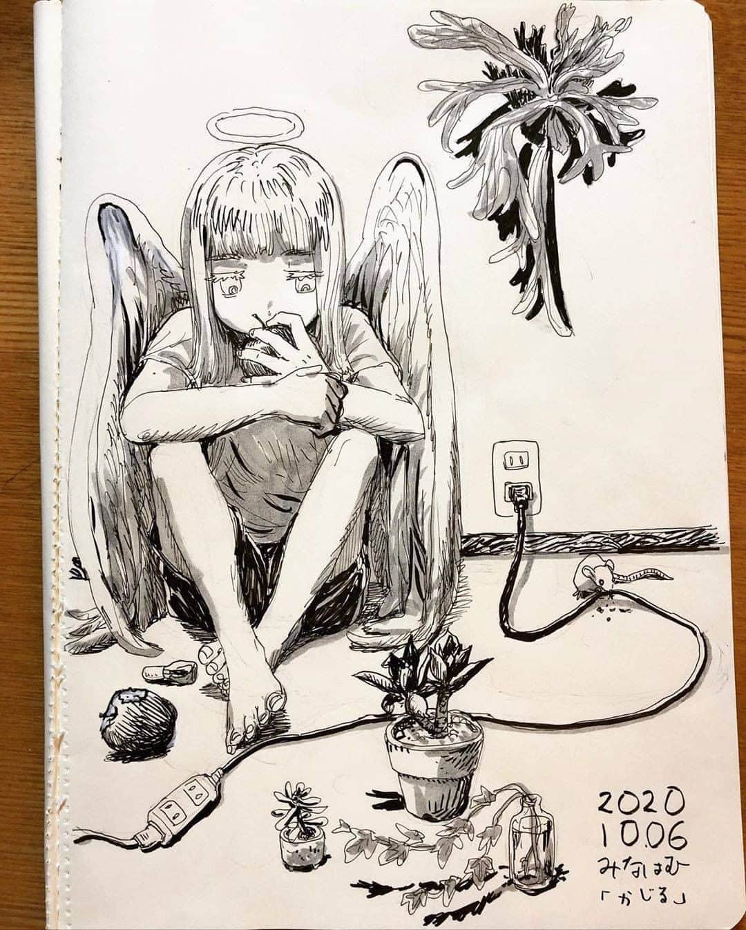 のインスタグラム：「天使がリンゴをかじっているその横で、ネズミがコードをかじっているところがとても好きです。  Art by: @mi_na_ha_mu  Made with: 1. ZIG Cartoonist MANGAKA  2. ZIG Cartoonist MANGAKA FLEXIBLE FINE 3. くれ竹美文字 完美王 中字/ KURETAKE BIMOJI ”CAMBIO” Medium 4. くれ竹美文字 完美王 うす墨/ KURETAKE BIMOJI ”CAMBIO” Medium USUZUMI GRAY 5.ZIG Cartoonist 白筆ぺん 極細/ZIG Cartoonist BRUSH PEN WHITE  #kuretake_inktober #kuretake #kuretakezig #inktober #inktober2020 #呉竹 #インクトーバー #インクトーバー2020 #blackandwhite #blackandwhiteart #inkdrawing #inkart #inkpainting #kuretakebrushpen #kuretakeinktober #zigmangaka #zigmangakaflexible #inktober2020rodent  #inktoberday6 #天使の日」